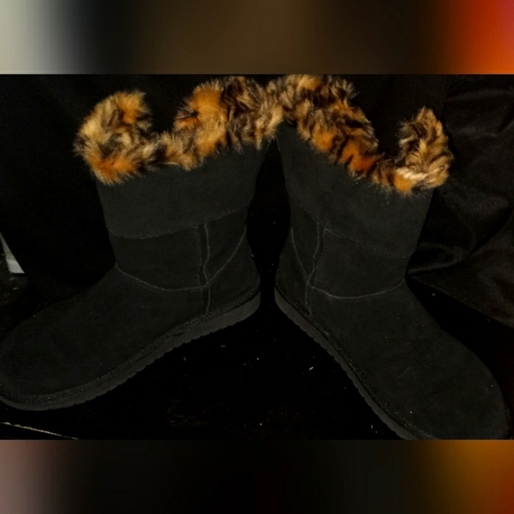 UGG Koalaburri boots